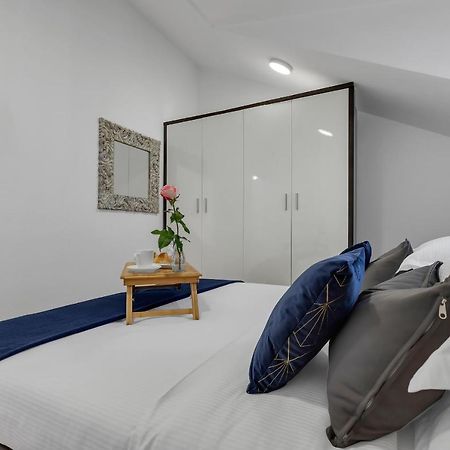 Luxury City Center Apartments Макарска Экстерьер фото