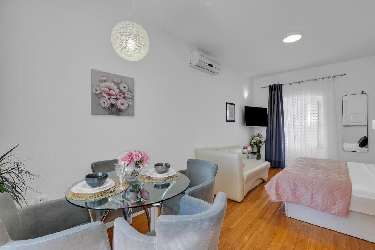 Luxury City Center Apartments Макарска Экстерьер фото