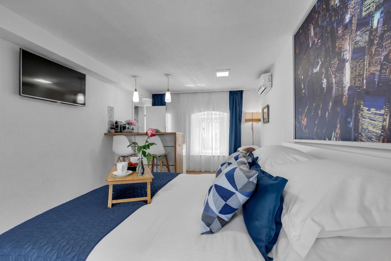 Luxury City Center Apartments Макарска Экстерьер фото