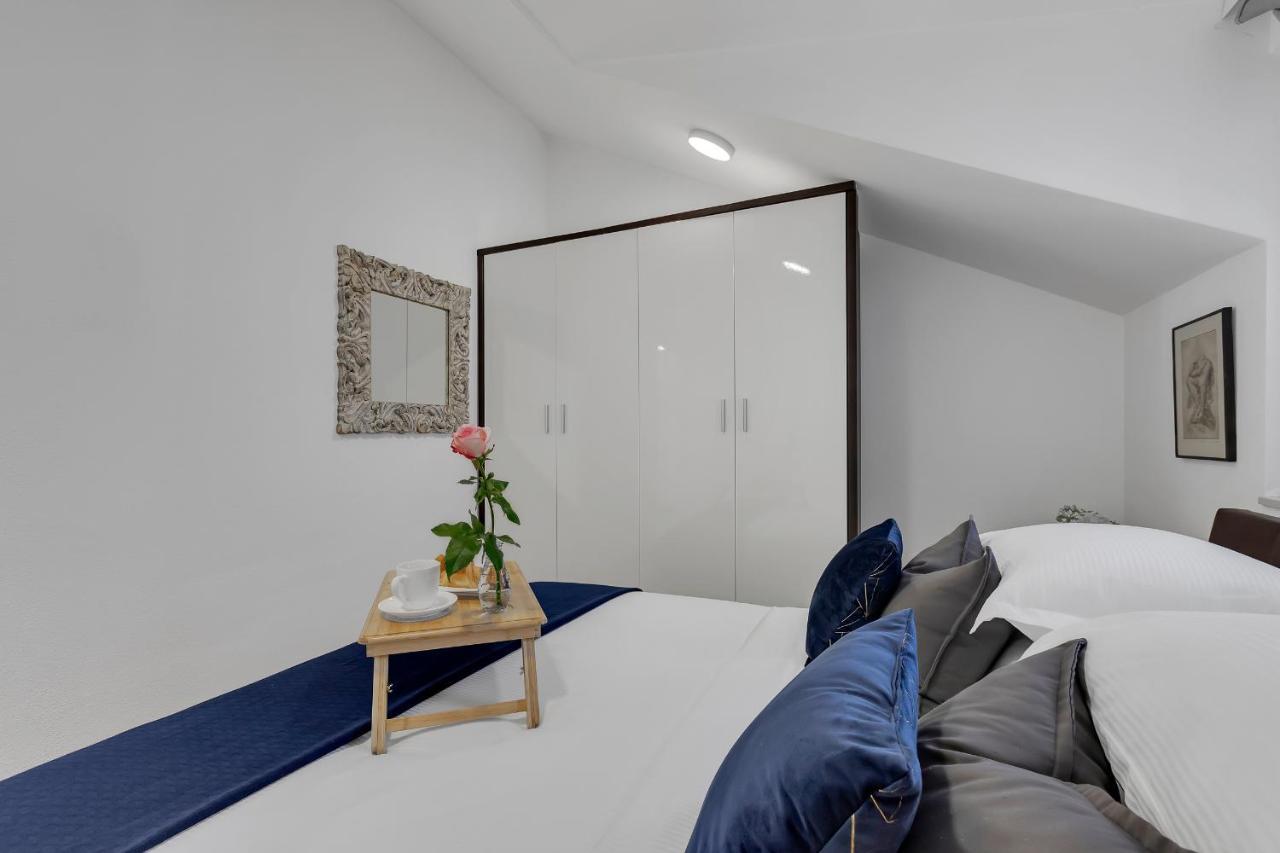 Luxury City Center Apartments Макарска Экстерьер фото